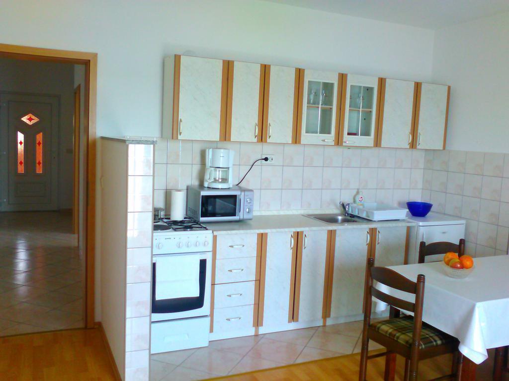 Apartments Karalic Crikvenica Room photo